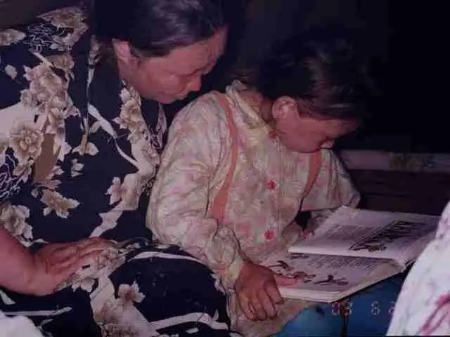back.reading -3.jpg